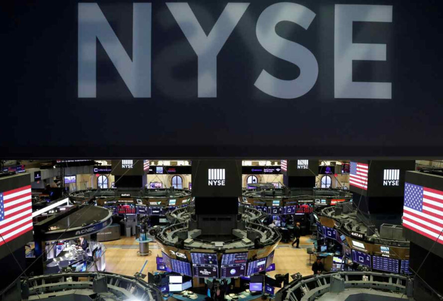 Крупнейшие китайские телекоммуникационные компании исключили из Нью-йоркской фондовой биржи