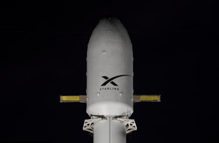Очередная партия спутников Starlink выведена на орбиту десятикратно использованной ракетой Falcon 9