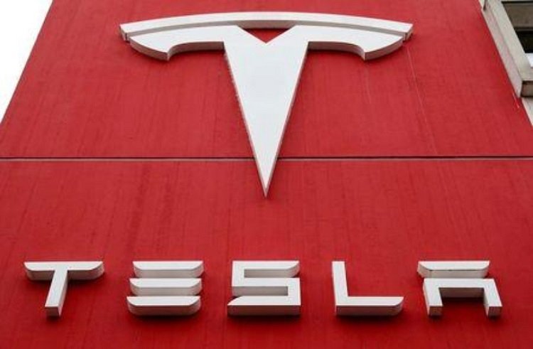 С января Tesla потеряла $300 миллиардов рыночной капитализации