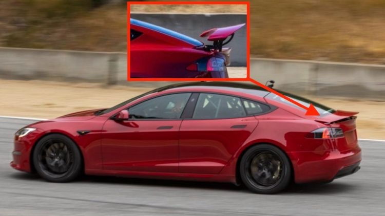 На гоночной трассе замечен вариант Tesla Model S Plaid с выдвижным спойлером на крышке багажника